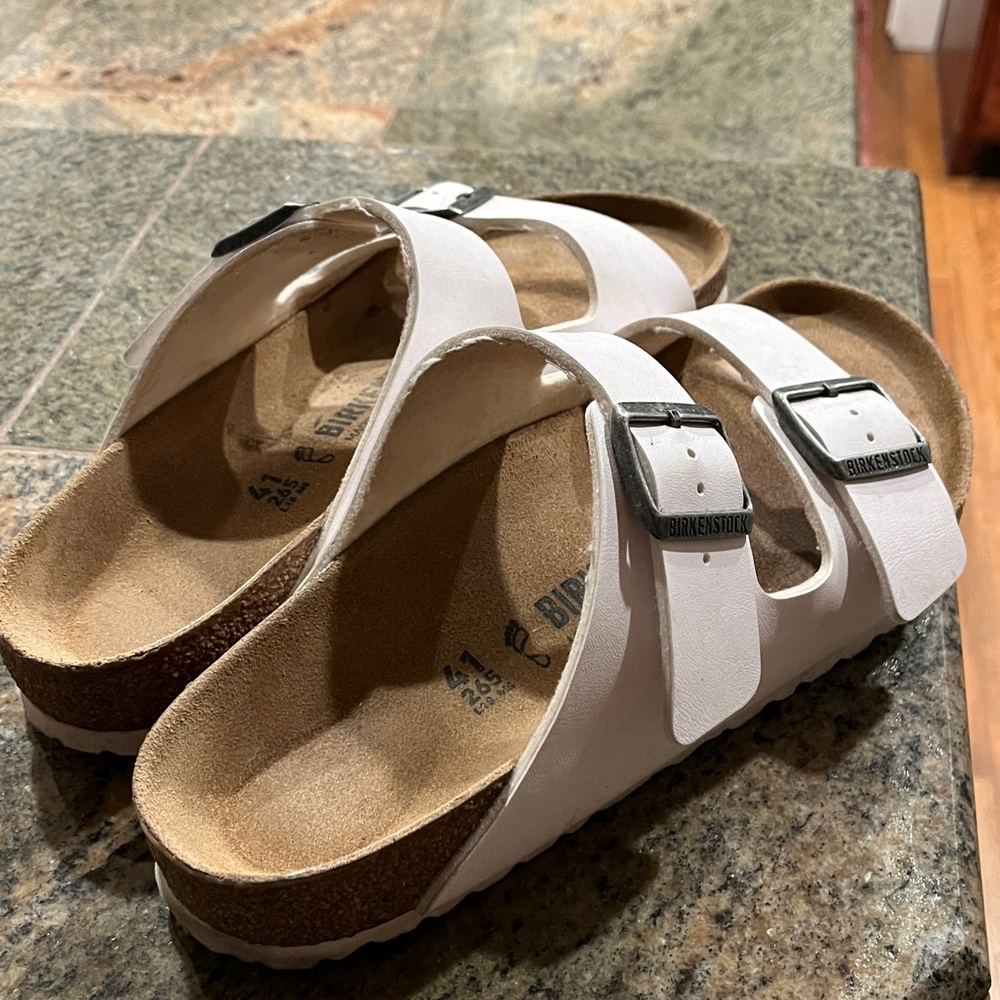 Birkenstock White Arizona - Size 41, GUC